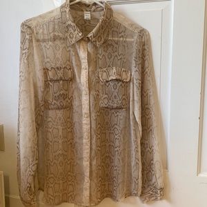 3 for $15 bundle !! Old Navy cheetah print blouse M